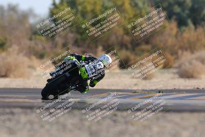 media/Dec-18-2022-SoCal Trackdays (Sun) [[8099a50955]]/Turn 7 Backside (1125am)/